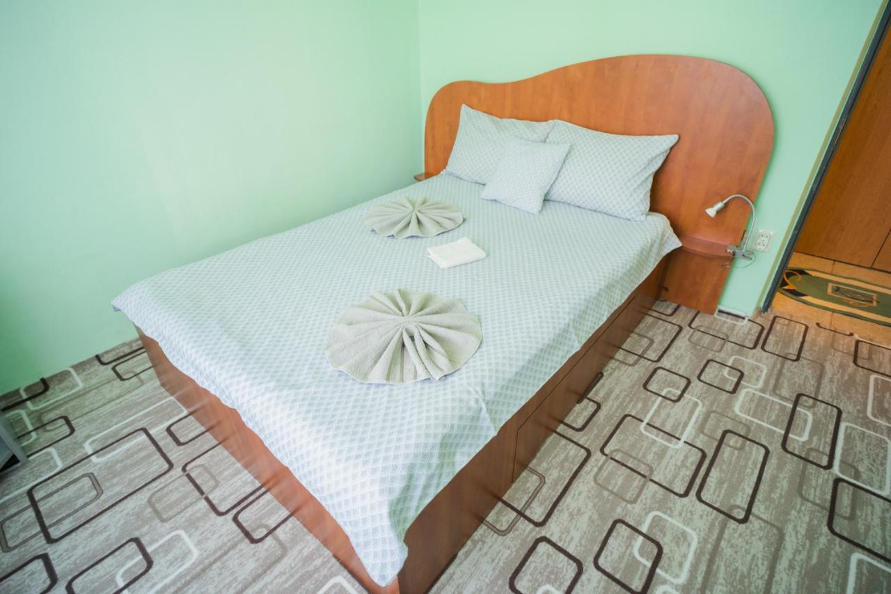 Rustic & Spacious 3Br Apartment Bucureşti Eksteriør bilde