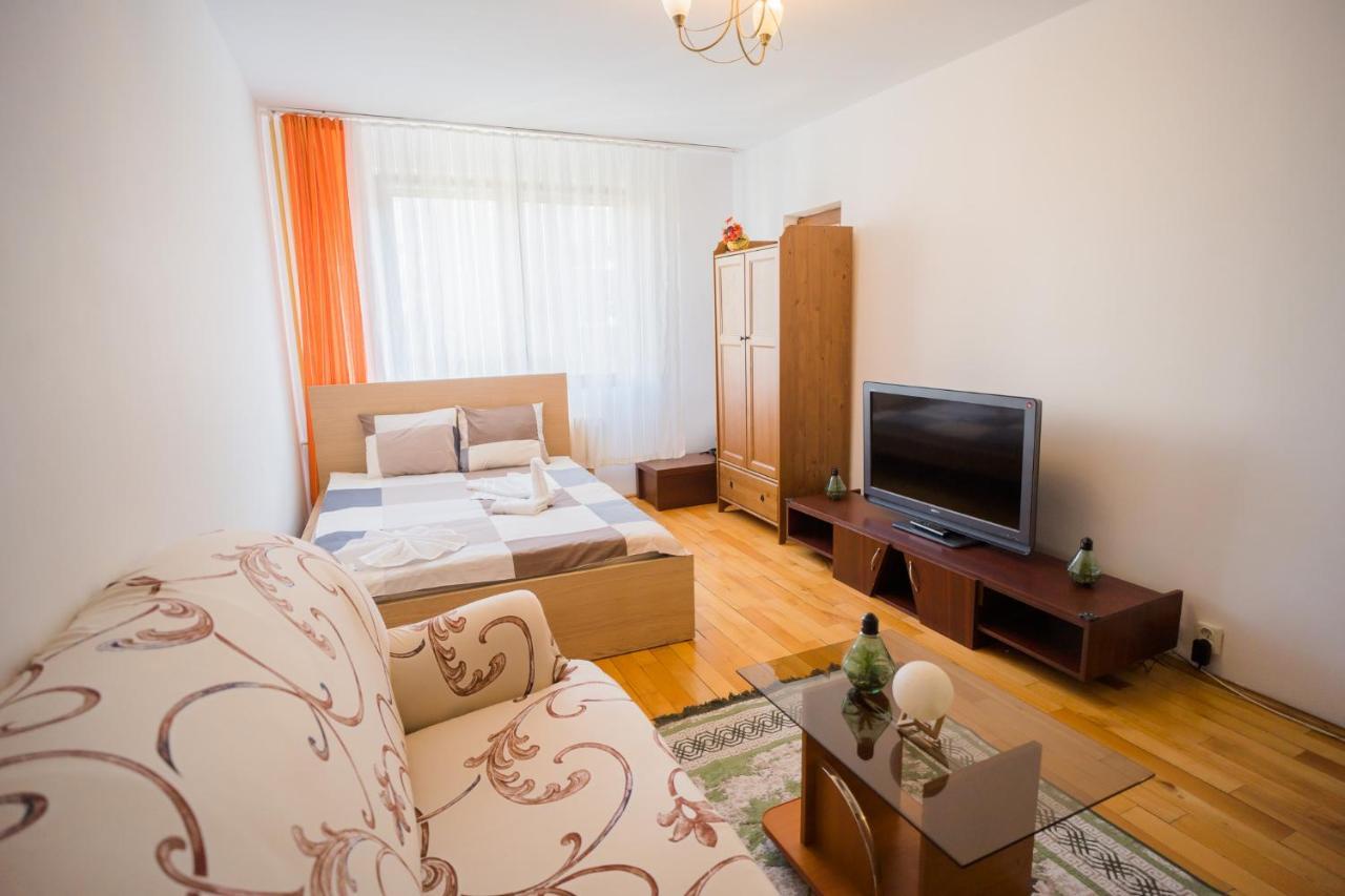 Rustic & Spacious 3Br Apartment Bucureşti Eksteriør bilde