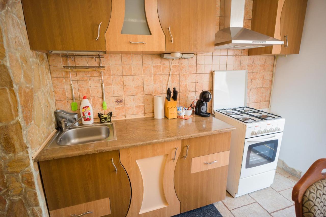 Rustic & Spacious 3Br Apartment Bucureşti Eksteriør bilde