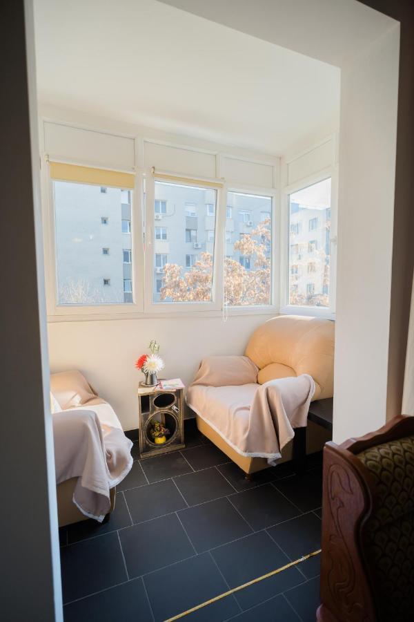 Rustic & Spacious 3Br Apartment Bucureşti Eksteriør bilde